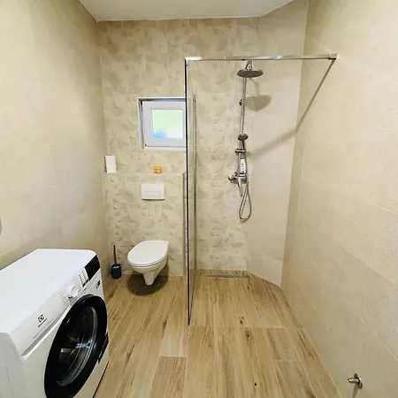 Marisala - Berth Avalable, 20m From Sea!! Tribanj-Kruscica