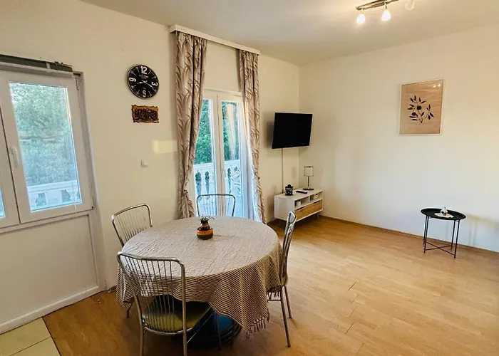 Marisala - Berth Avalable, 20m From Sea!! * Tribanj-Kruscica