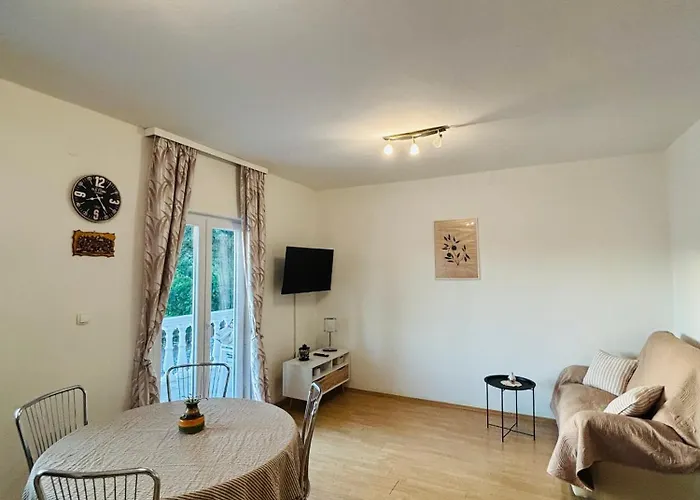 Marisala - Berth Avalable, 20m From Sea!! Apartment Tribanj-Kruscica