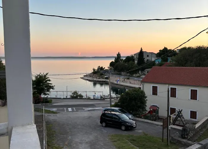 Marisala - Berth Avalable, 20m From Sea!! Apartment