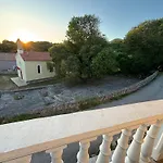 Marisala - Berth Avalable, 20m From Sea!! * 트리바느-크루슈치차