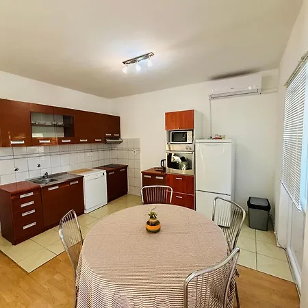 Marisala - Berth Avalable, 20m From Sea!! Apartament *