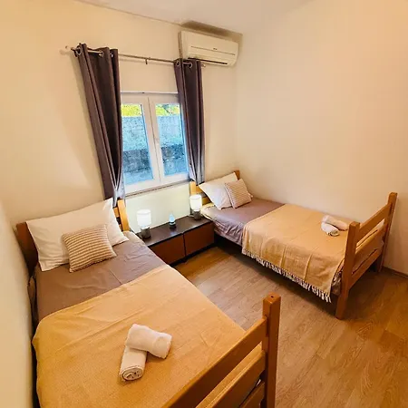 Marisala - Berth Avalable, 20m From Sea!! Apartament Tribanj-Kruscica