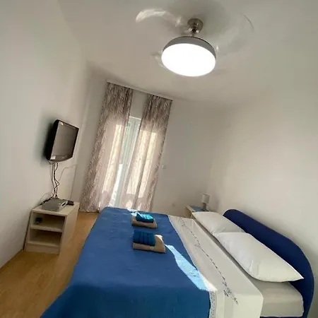 Marisala - Berth Avalable, 20m From Sea!! Tribanj-Krušćica