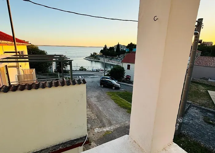 Marisala - Berth Avalable, 20m From Sea!! * Трибань-Крушчица