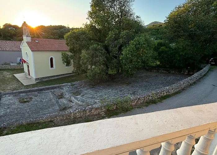Marisala - Berth Avalable, 20m From Sea!! * Трибань-Крушчица